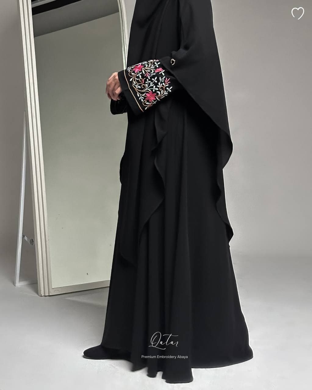 (BTH) Mahira - Qatar abaya